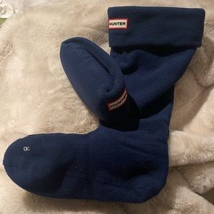 HUNTER navy boot socks Medium NEW IN BOX
